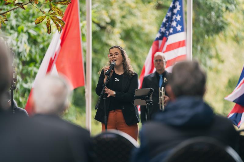 ../public/images/images/fotos/GroteHerdenking2024/16.jpg