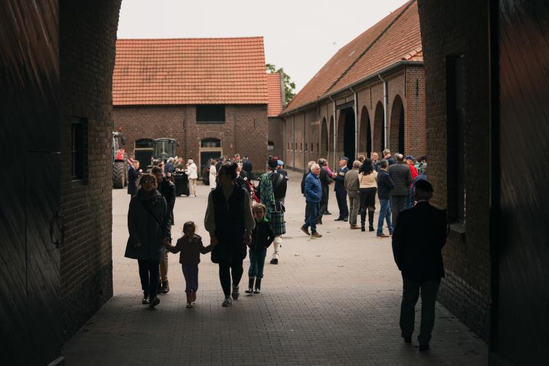 ../public/images/images/fotos/GroteHerdenking2024/57.jpg